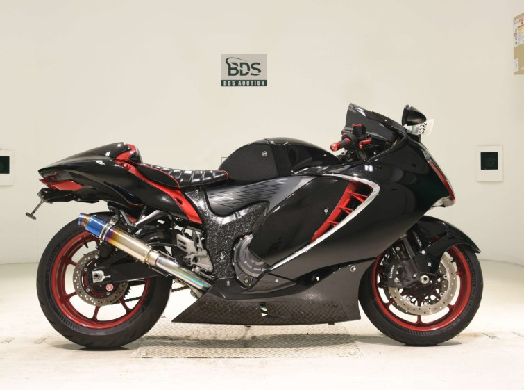 Мотоцикл Suzuki GSX1300R HAYABUSA с пробегом 9442 km
