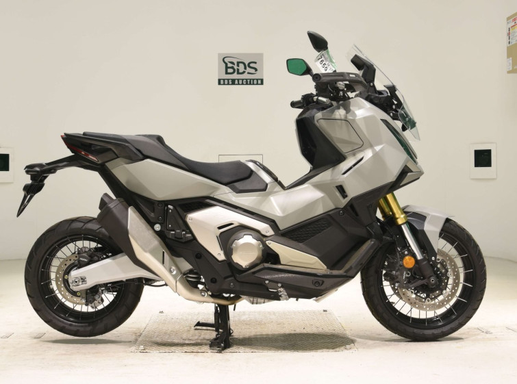 Мотоцикл Honda X-ADV750-2 с пробегом 521 km