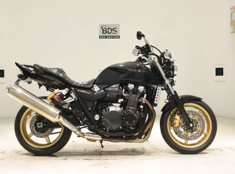 Мотоцикл Honda CB1300SF с пробегом 45813 km