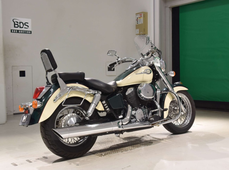 Мотоцикл Honda SHADOW400 з пробігом 17820 km з пробігом 17820 km