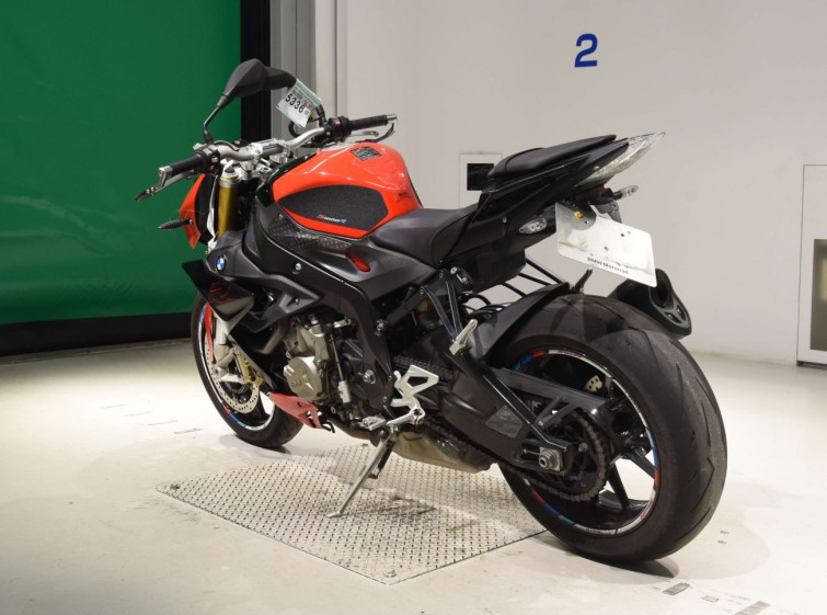 Мотоцикл BMW S1000R