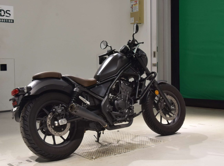 Мотоцикл Honda REBEL S CMX250 с пробегом 4400 km с пробегом 4400 km