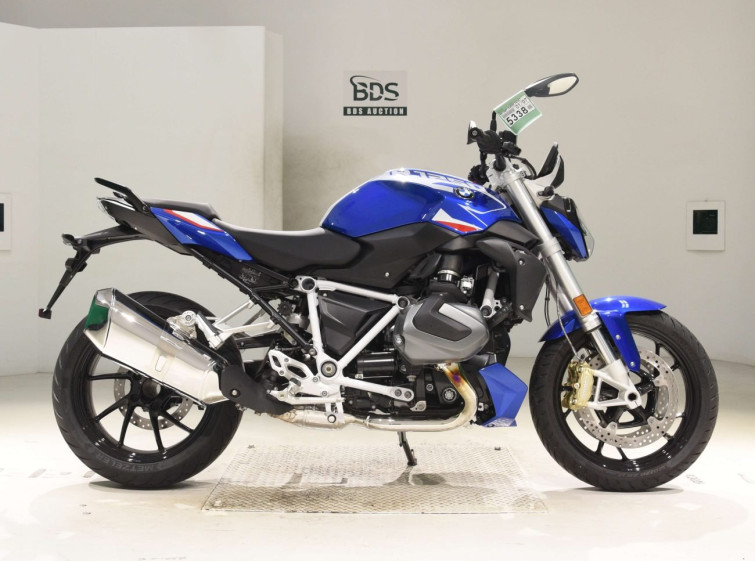 Мотоцикл BMW R1250R с пробегом 5 km с пробегом 5 km