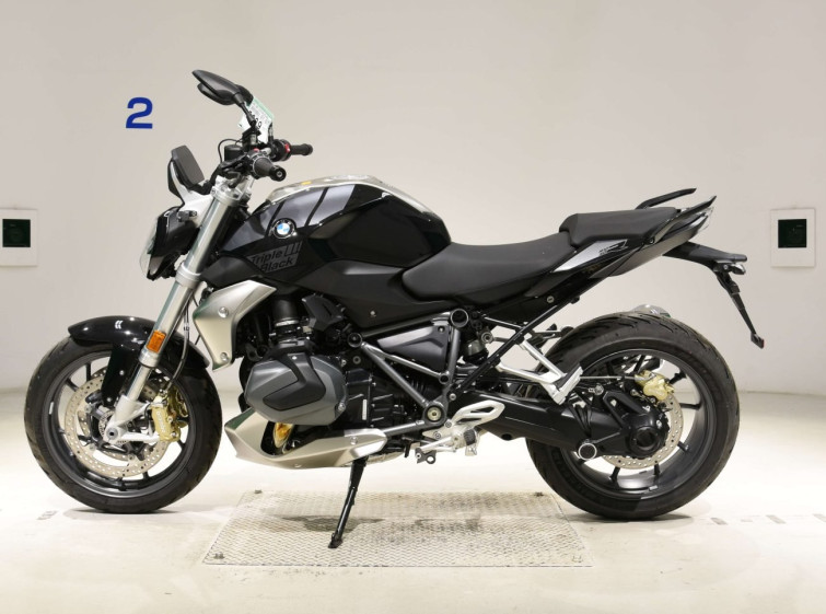 Мотоцикл BMW с пробегом 6 km с пробегом 6 km
