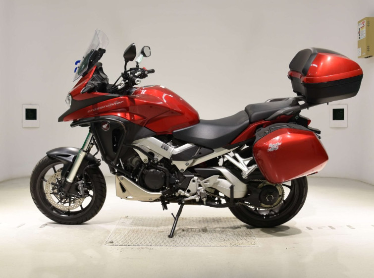 Мотоцикл Honda VFR800X CROSSRUNNER з пробігом 30235 km з пробігом 30235 km