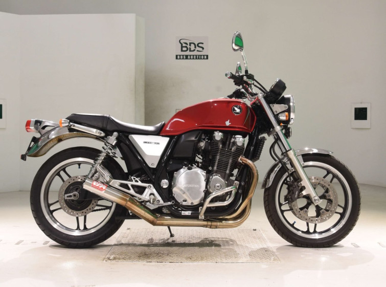 Мотоцикл Honda CB1100 с пробегом 20804 km с пробегом 20804 km