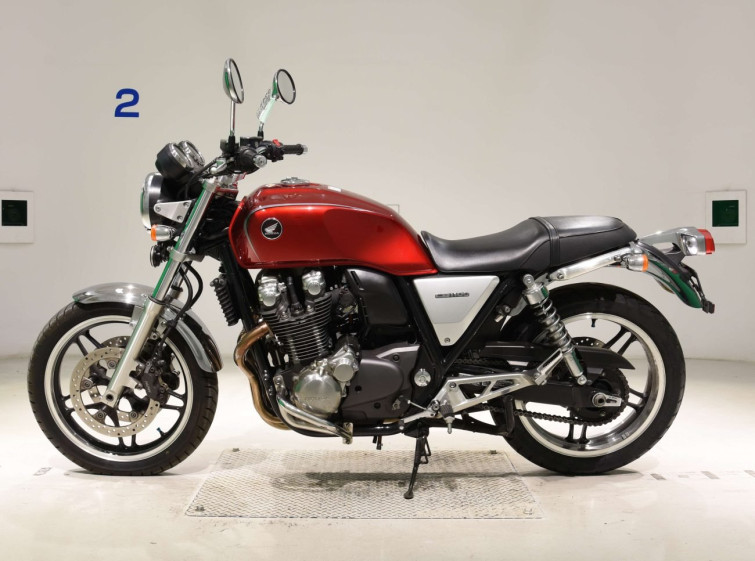 Мотоцикл Honda CB1100 с пробегом 20804 km с пробегом 20804 km