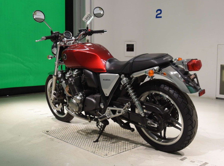 Мотоцикл Honda CB1100 с пробегом 20804 km с пробегом 20804 km