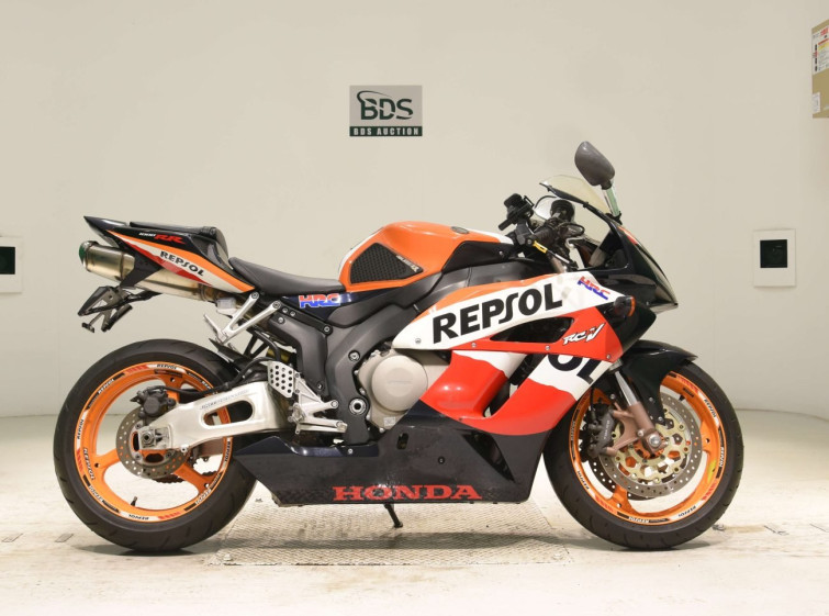 Мотоцикл Honda CBR1000RR з пробігом 52055 km