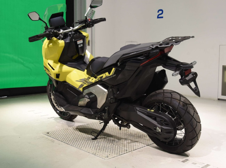 Мотоцикл Honda X-ADV750-2 с пробегом 2187 km с пробегом 2187 km