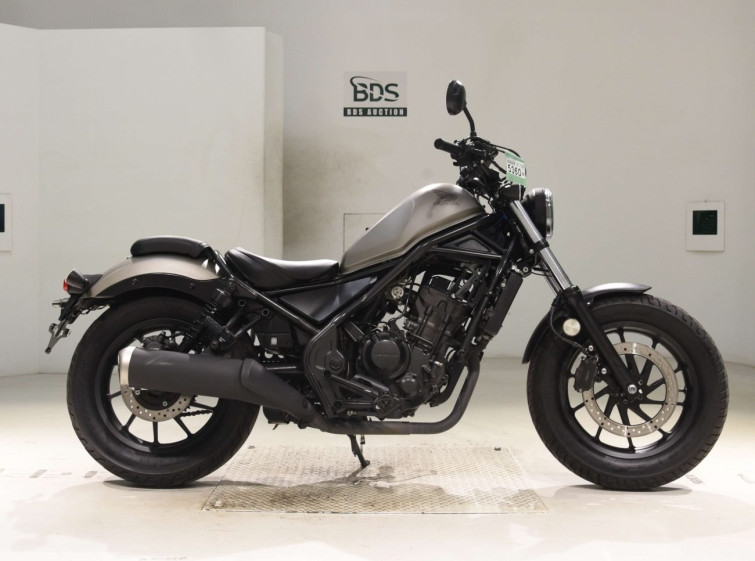 Мотоцикл Honda REBEL CMX250 з пробігом 11390 km з пробігом 11390 km