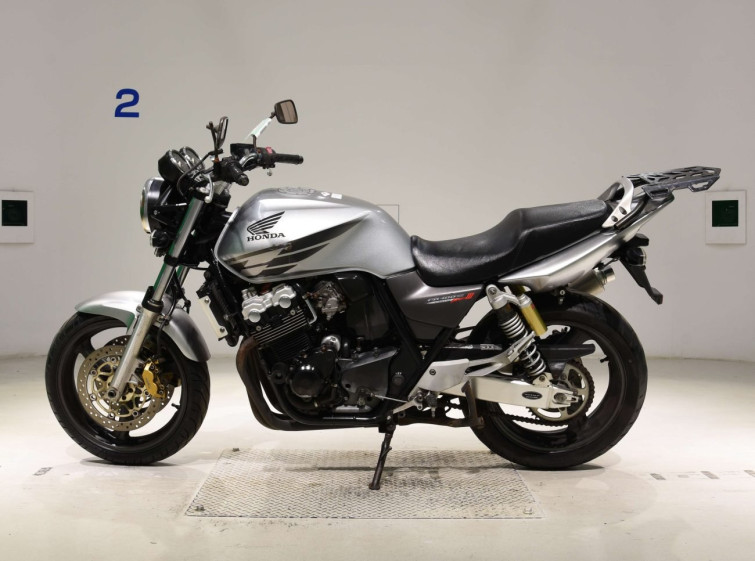 Мотоцикл Honda CB400SFV с пробегом 65422 km с пробегом 65422 km