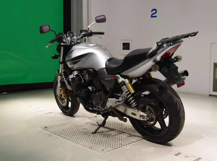 Мотоцикл Honda CB400SFV с пробегом 65422 km с пробегом 65422 km