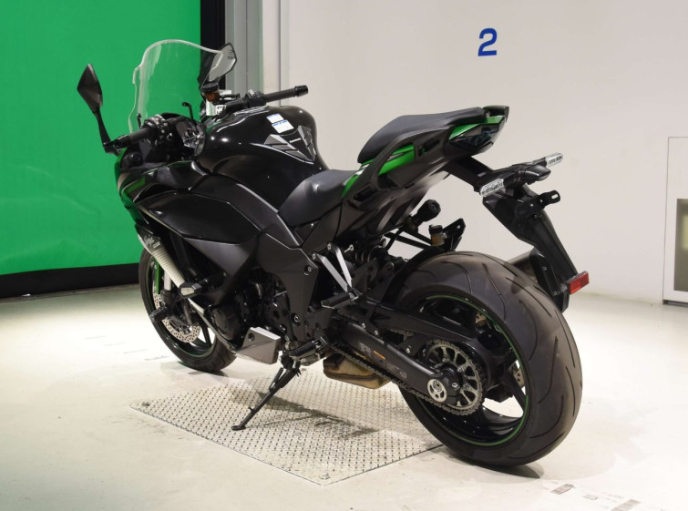 Мотоцикл Kawasaki ninja 1000 sx з пробігом 9740 km з пробігом 9740 km