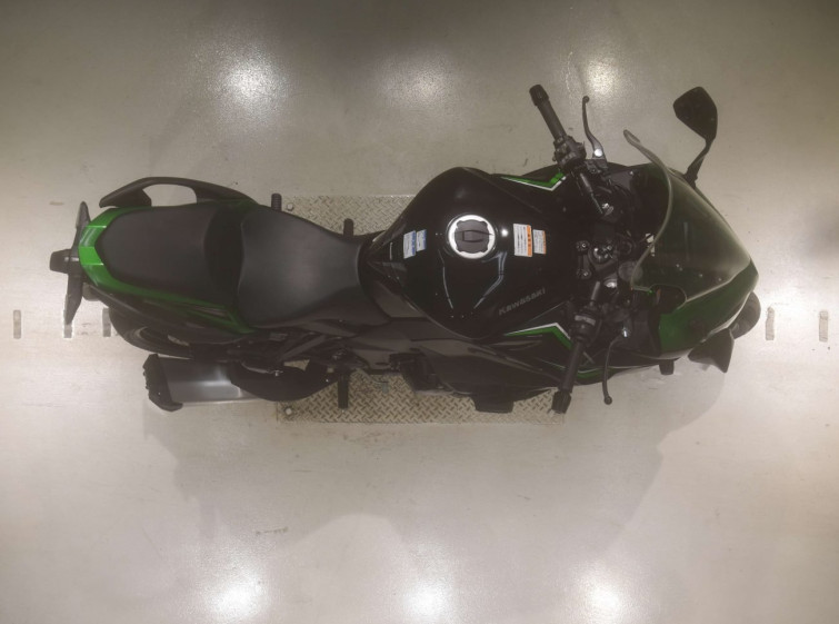 Мотоцикл Kawasaki ninja 1000 sx з пробігом 9740 km з пробігом 9740 km