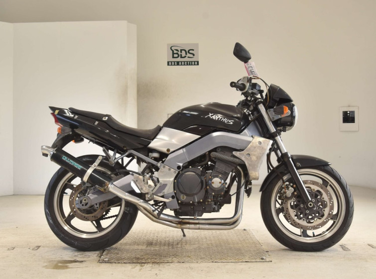 Мотоцикл Kawasaki XANTHUS ZR400D с пробегом 4128 km