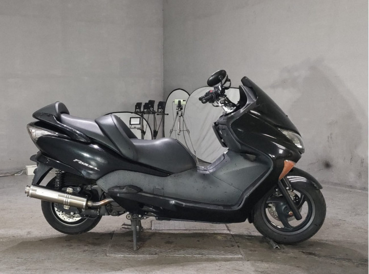 Мотоцикл Honda FORZA Z с пробегом 20256 km