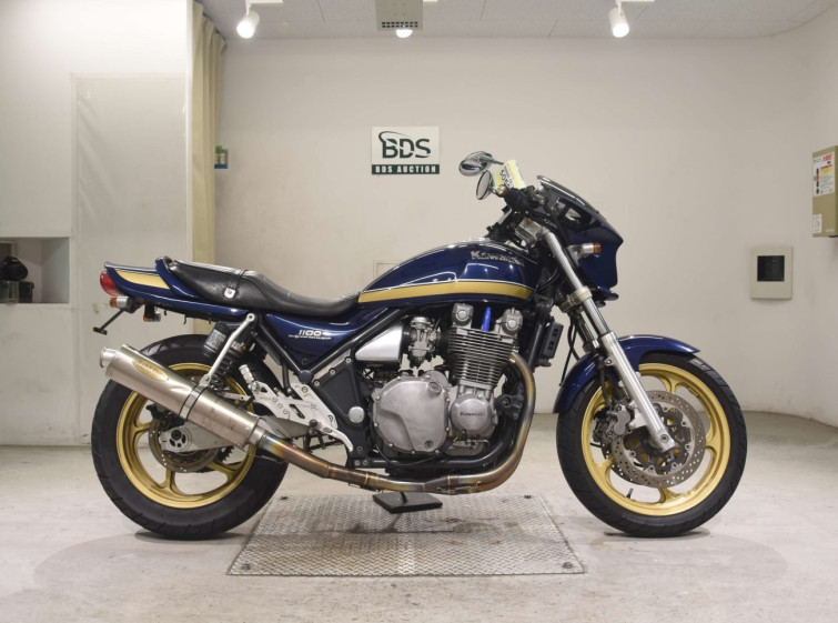 Мотоцикл Kawasaki ZEPHYR1100 з пробігом 33935 m