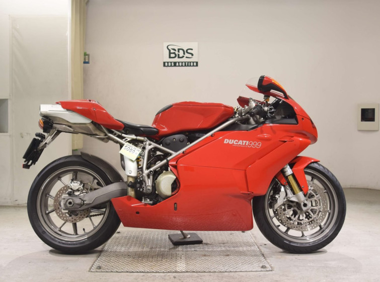 Мотоцикл Ducati 999 з пробігом 15134 km