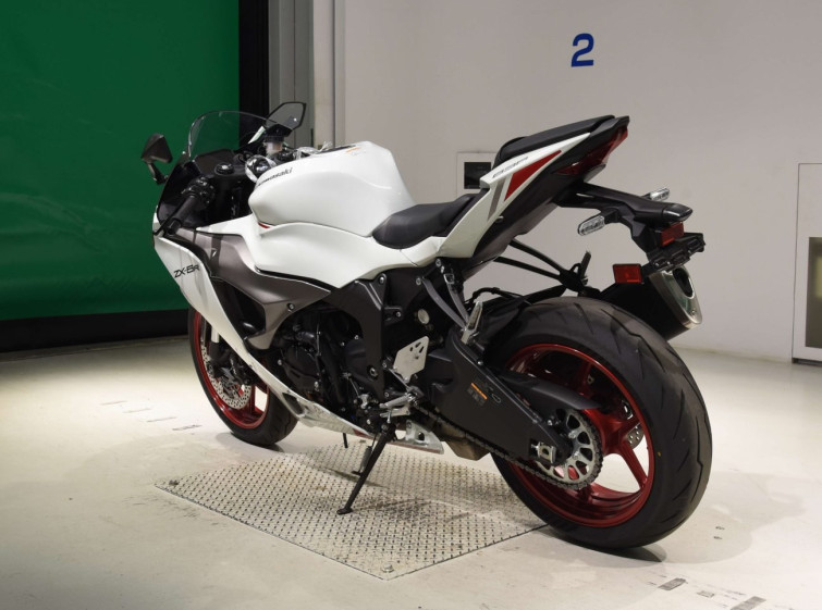 Мотоцикл Kawasaki ZX-6R