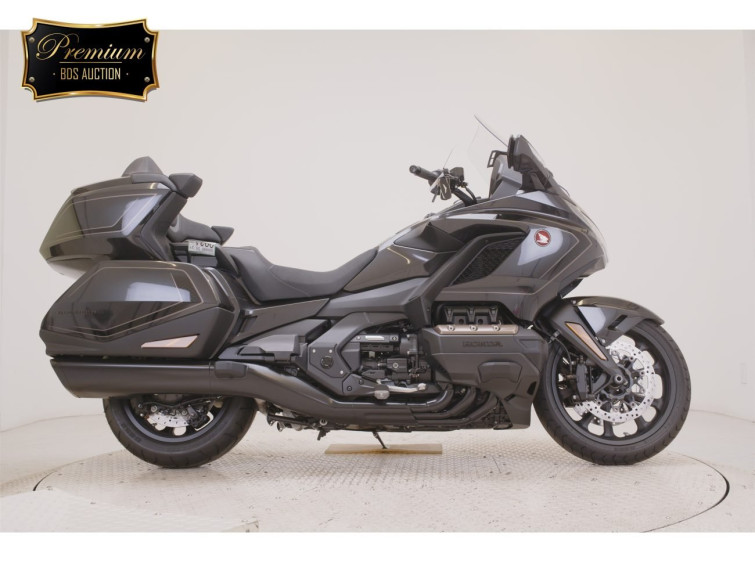 Мотоцикл Honda GL1800 TOUR D с пробегом 341 km