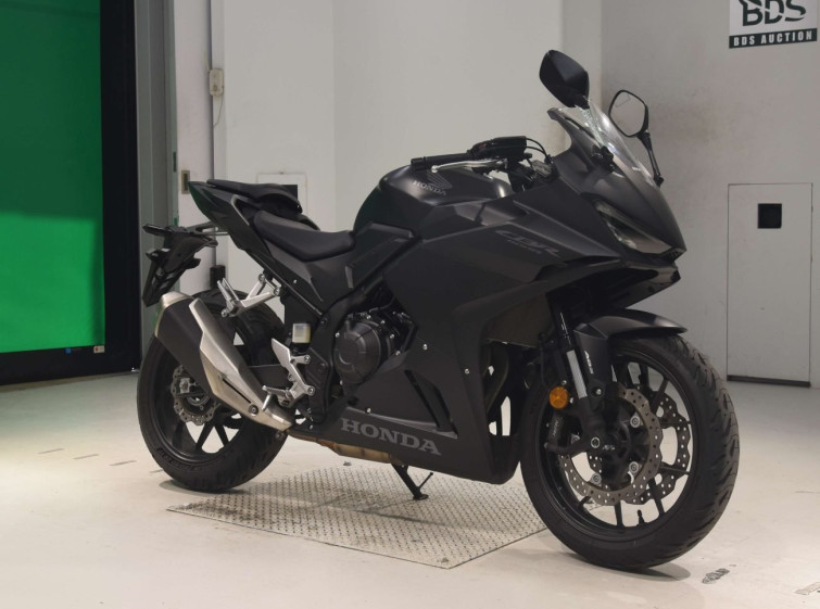 Мотоцикл Honda CBR400R-3 с пробегом 7744 km с пробегом 7744 km
