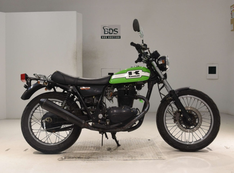 Мотоцикл Kawasaki 250TR з пробігом 27938 km з пробігом 27938 km