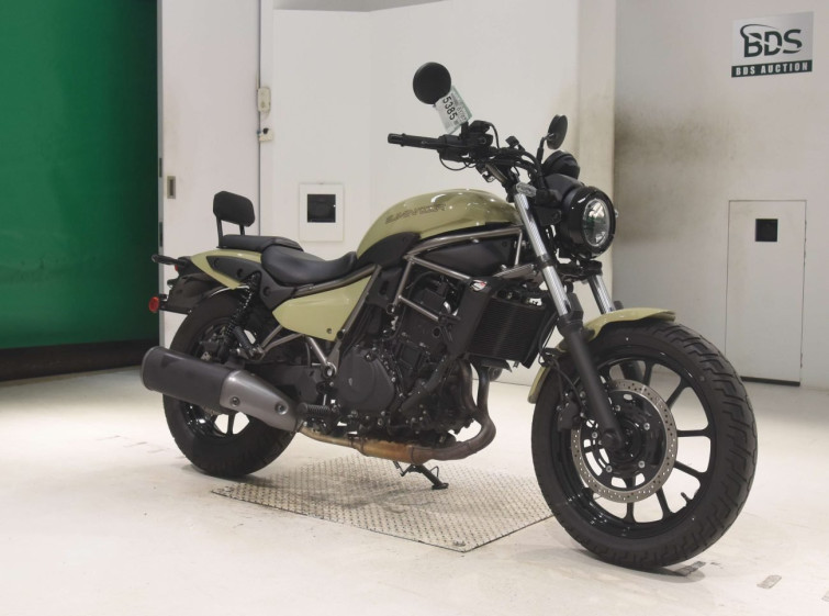 Мотоцикл Kawasaki ELIMINATOR400-3 с пробегом 3692 km с пробегом 3692 km
