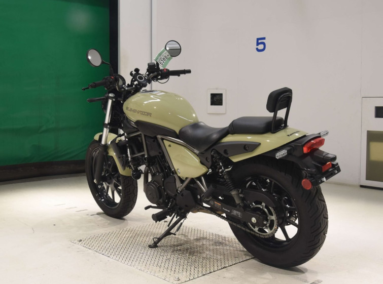 Мотоцикл Kawasaki ELIMINATOR400-3 с пробегом 3692 km с пробегом 3692 km