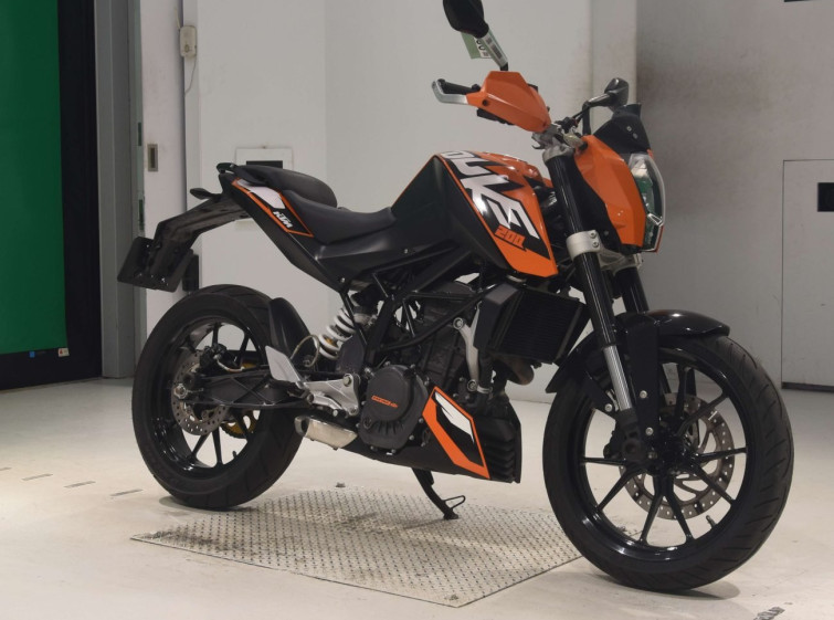 Мотоцикл KTM 200 DUKE з пробігом 25669 km з пробігом 25669 km