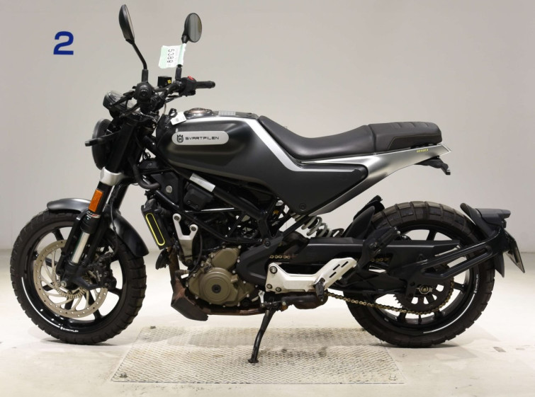 Мотоцикл Husqvarna SVARTPILEN 250 с пробегом 6481 km с пробегом 6481 km