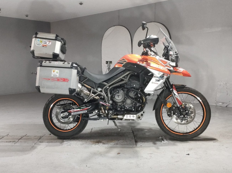 Мотоцикл Triumph TIGER 800 XC з пробігом 7465 km