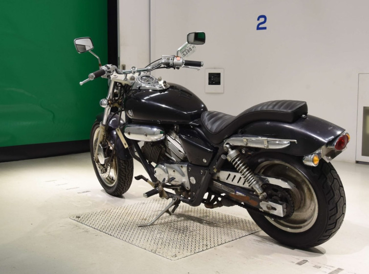 Мотоцикл Honda MAGNA250 с пробегом 77656 km с пробегом 77656 km