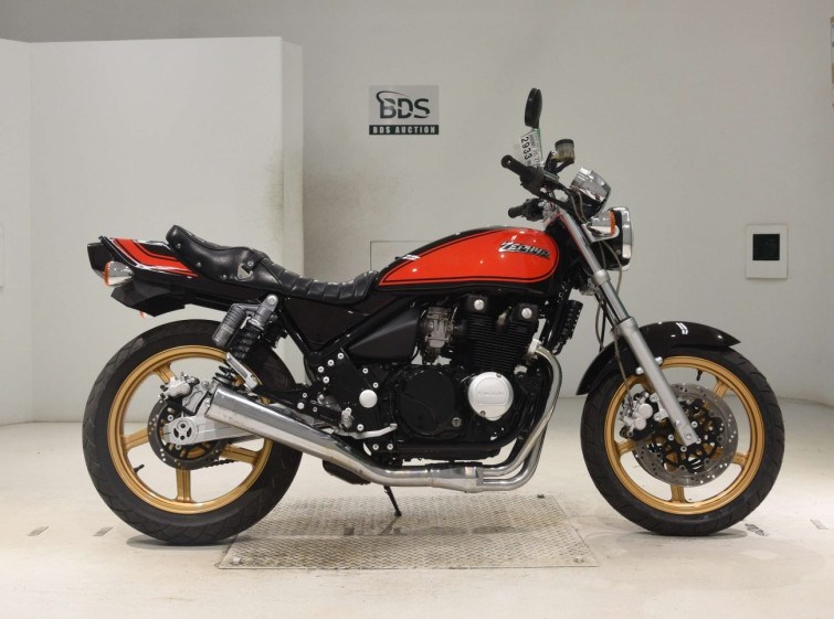 Мотоцикл Kawasaki ZEPHYR400 с пробегом 35984 km