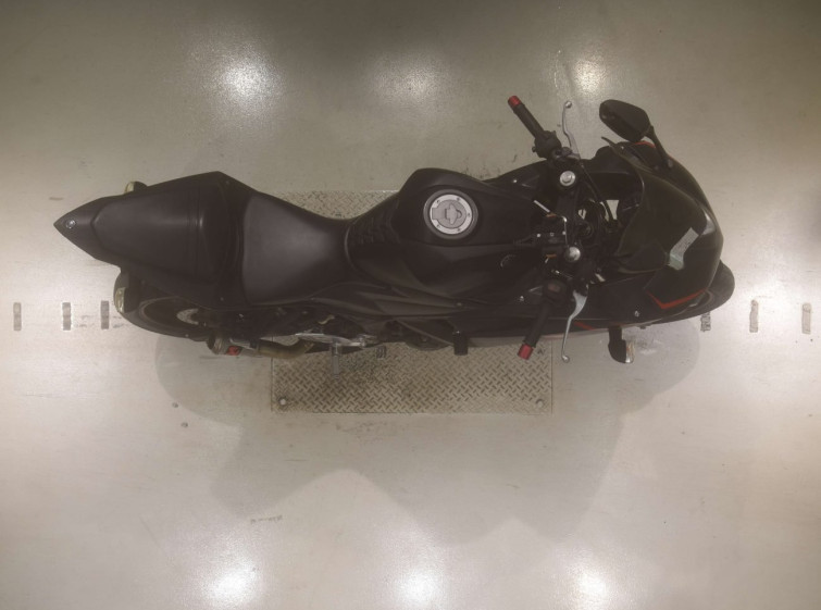 Мотоцикл Yamaha YZF-R25 с пробегом 20811 km с пробегом 20811 km