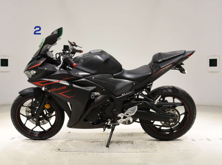 Мотоцикл Yamaha YZF-R25 с пробегом 20811 km с пробегом 20811 km