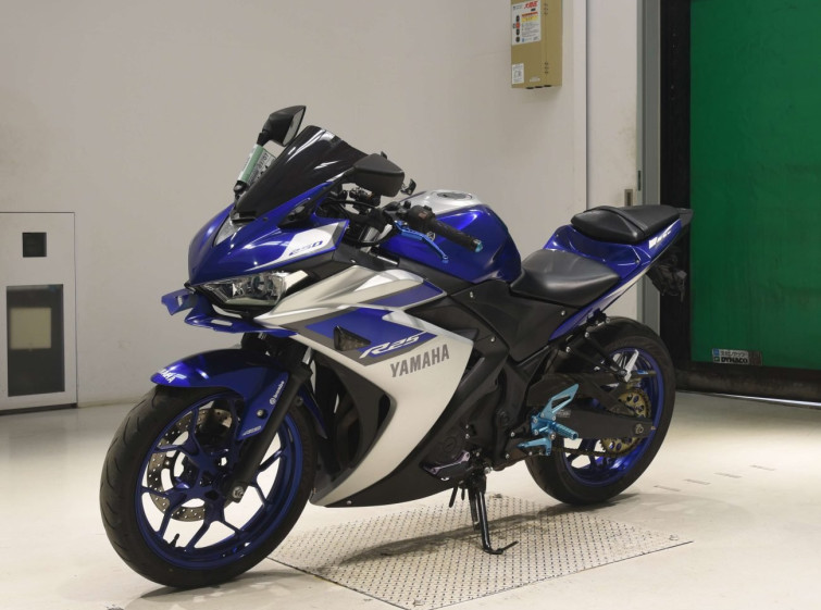 Мотоцикл Yamaha YZF-R25 с пробегом 19268 km с пробегом 19268 km