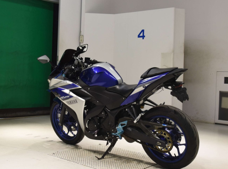 Мотоцикл Yamaha YZF-R25 с пробегом 19268 km с пробегом 19268 km
