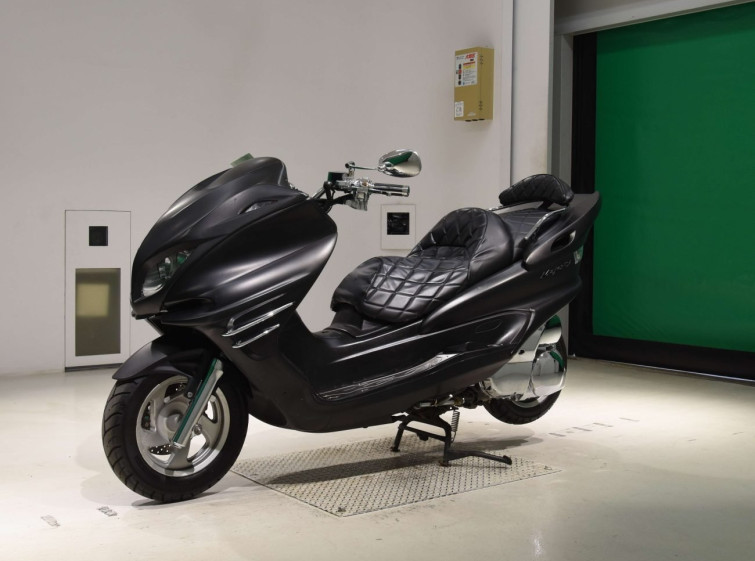Мотоцикл Yamaha MAJESTY 250 з пробігом 7186 km з пробігом 7186 km