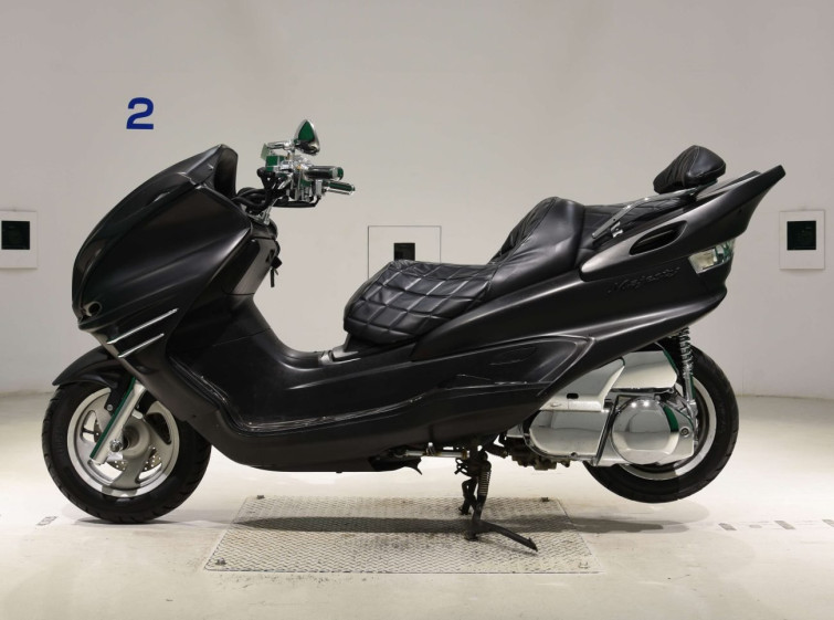 Мотоцикл Yamaha MAJESTY 250 з пробігом 7186 km з пробігом 7186 km