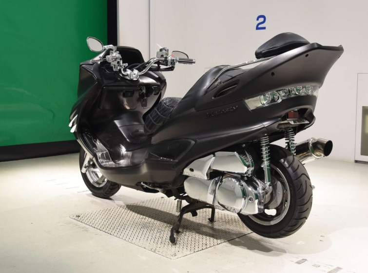 Мотоцикл Yamaha MAJESTY 250 з пробігом 7186 km з пробігом 7186 km