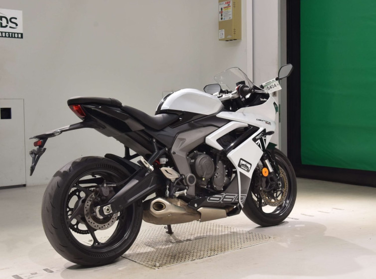 Мотоцикл Triumph daytona 660 с пробегом 33622 km с пробегом 33622 km