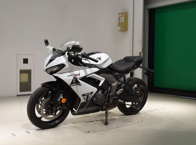 Мотоцикл Triumph daytona 660 с пробегом 33622 km с пробегом 33622 km
