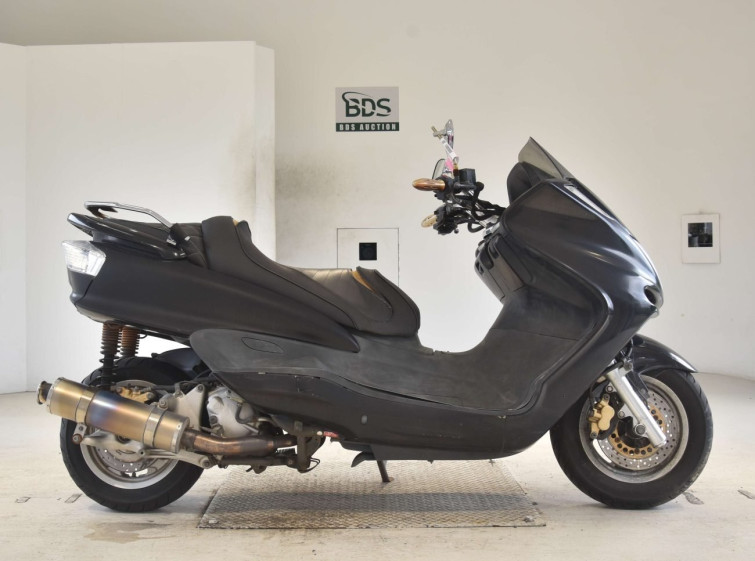 Мотоцикл Yamaha MAJESTY 250C
