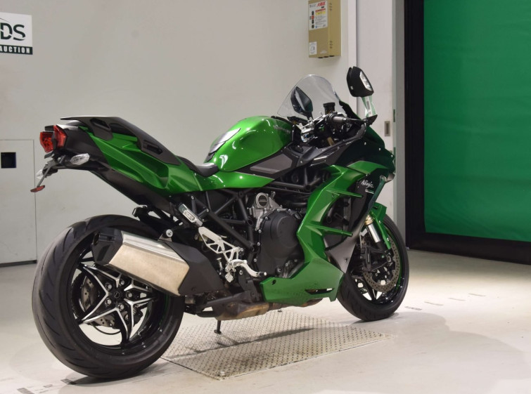 Мотоцикл Kawasaki NINJA H2 SX с пробегом 20514 km с пробегом 20514 km