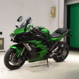 Мотоцикл Kawasaki NINJA H2 SX с пробегом 20514 km с пробегом 20514 km