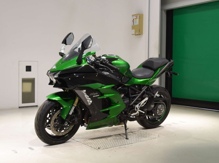 Мотоцикл Kawasaki NINJA H2 SX с пробегом 20514 km с пробегом 20514 km