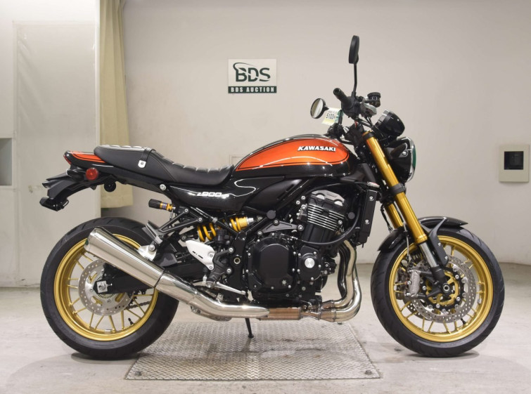 Мотоцикл Kawasaki Z900RS з пробігом 145 km
