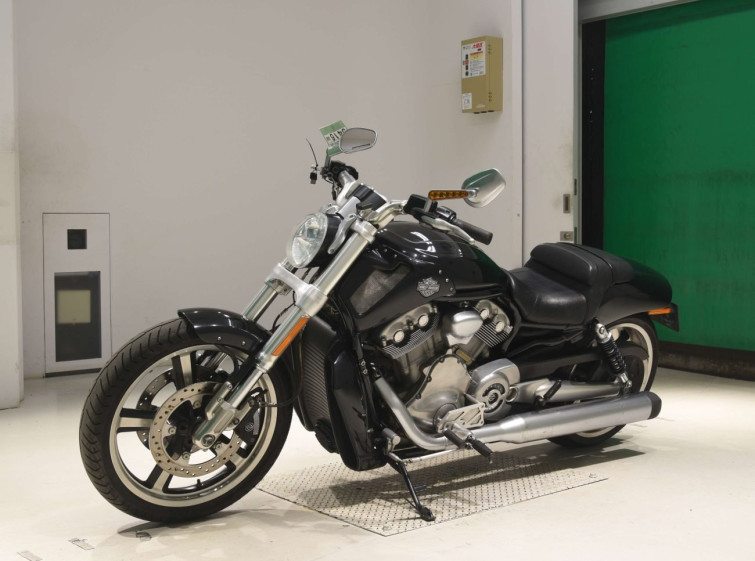 Мотоцикл HD V-ROD MUSCLE VRSCF1250 з пробігом 24548 km з пробігом 24548 km