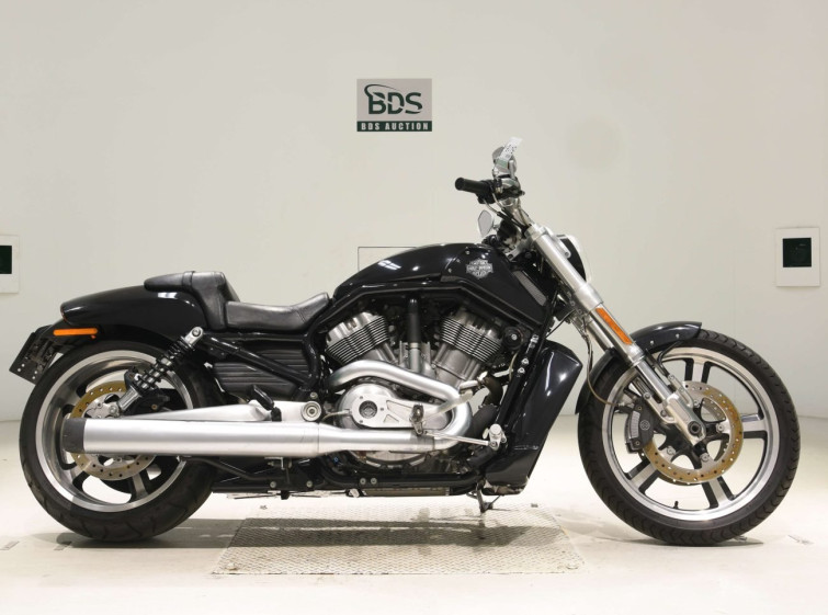 Мотоцикл HD V-ROD MUSCLE VRSCF1250 з пробігом 24548 km з пробігом 24548 km